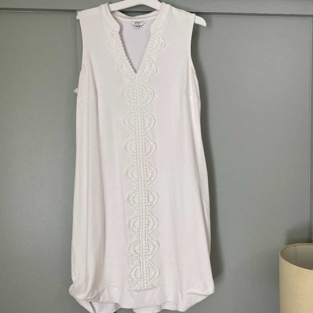 Crown and ivy white dress